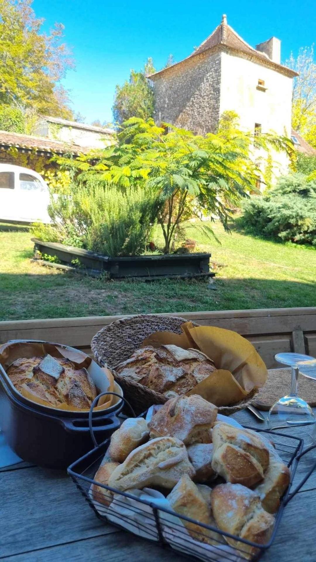 Вилла Le Manoir De St Marcel Saint-Marcel-du-Perigord Номер фото